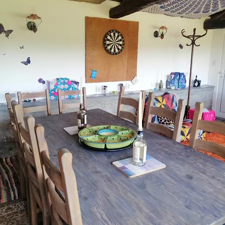 Деревянный коттедж Calla Retreat Vezenkovo